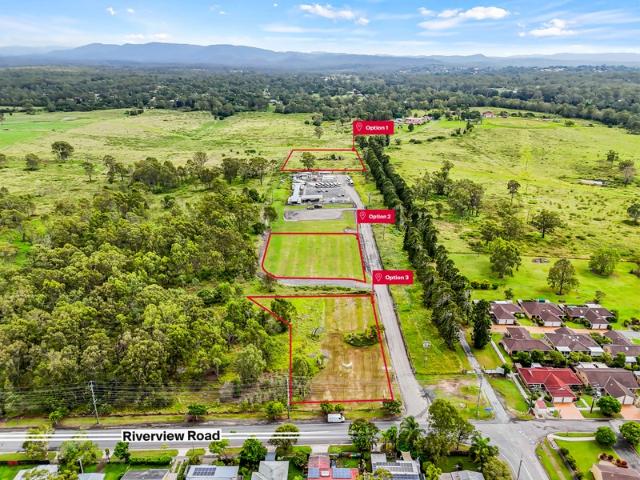Warehouse for rent in Toombul, Queensland