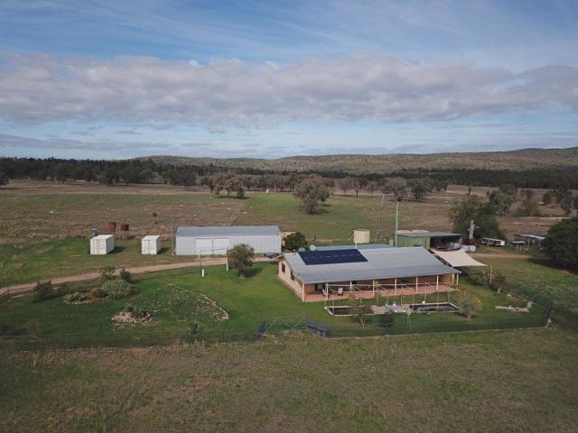 Cottage for sale in Atholwood, New South Wales