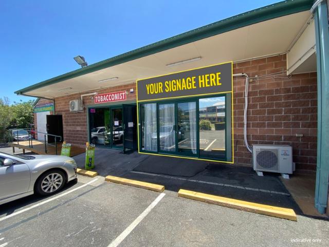 Retail for rent in Oxenford, Gold Coast City