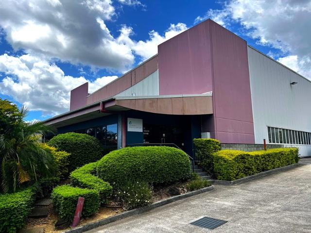 Office for rent in Toombul, Queensland