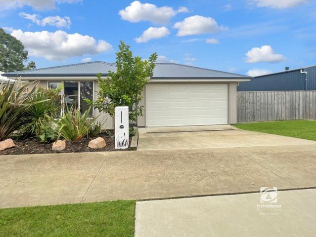 House for rent in Eagle Point, Victoria