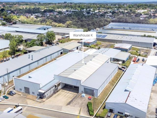 Warehouse for rent in Toombul, Queensland