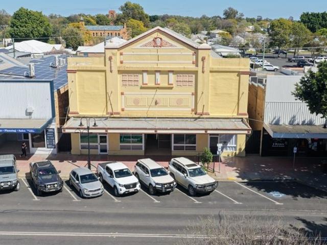 Office for sale in Moree, Moree Plains Shire Council