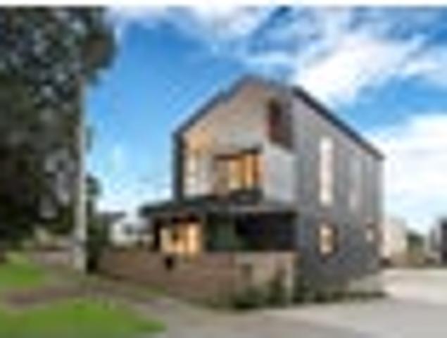 Townhouse for sale in Onehunga