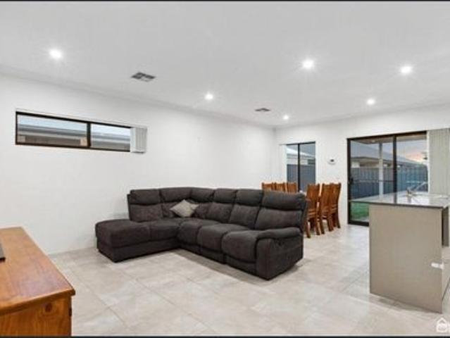 House for rent in Hilbert, Western Australia