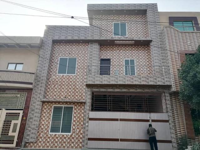 House for sale in Faisalabad, Islamabad Capital Territory