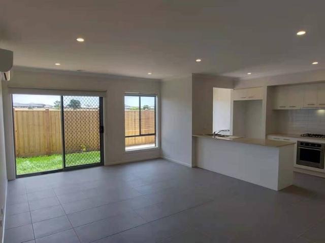 House for rent in Gem, Melbourne
