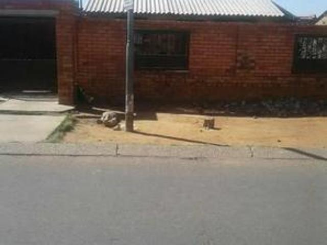 House for sale in Soweto, Gauteng