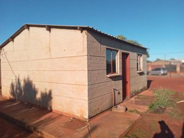 House for sale in Vosloorus, Gauteng