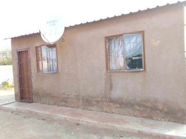 House for sale in Orange Farm
