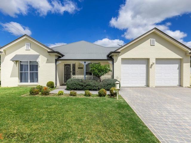 House for sale in Bletchington, Orange