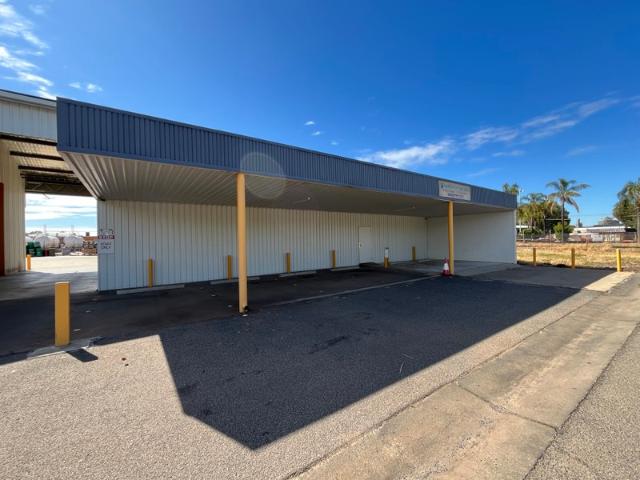 Warehouse for rent in Griffith, New South Wales