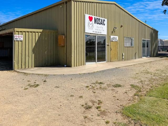 Warehouse for rent in Bairnsdale, Shire of East Gippsland
