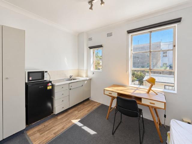 Granny Flat for rent in Sydney CBD, Sydney