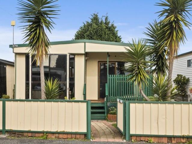 Villa for sale in Wollongong, Wollongong city