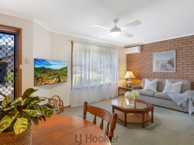 Villa for sale in Valentine, Newcastle-Maitland