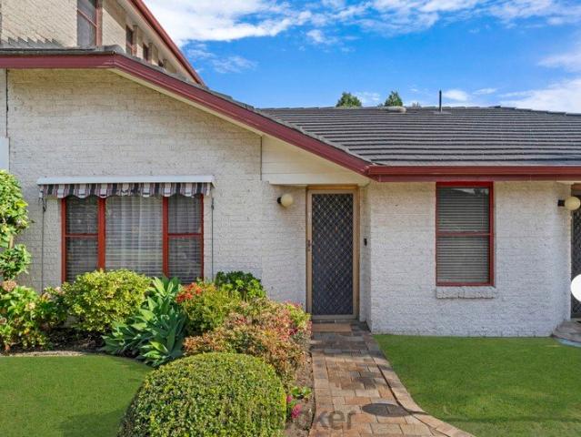 Villa for sale in Ambergate, New South Wales