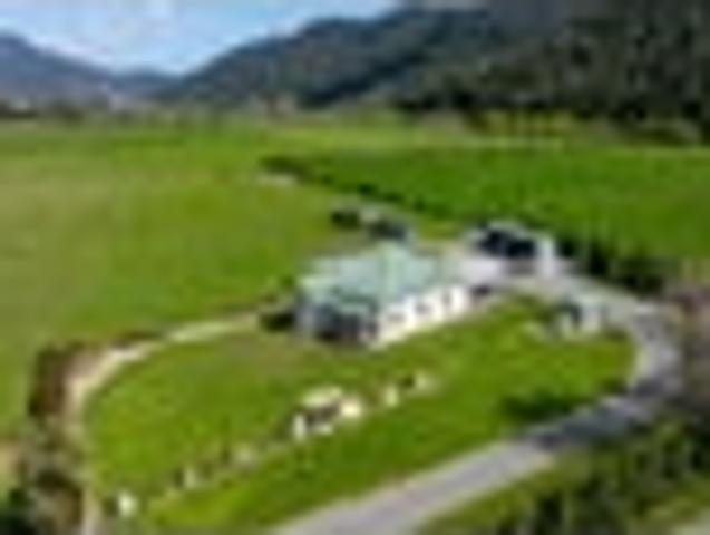 House for sale in Tasman
