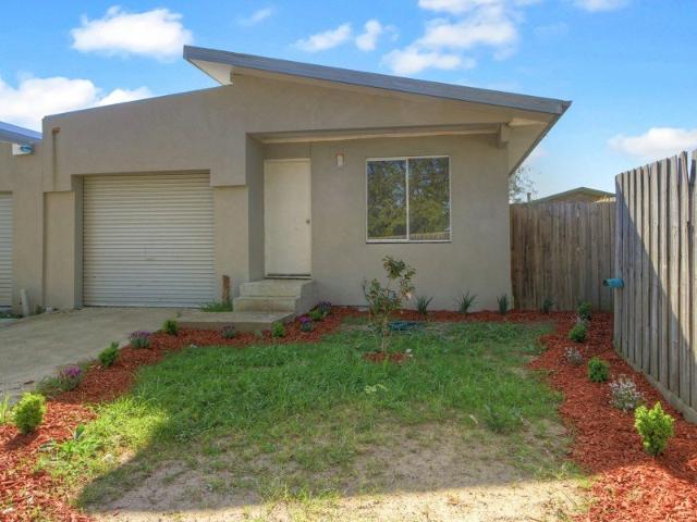 House for sale in Wy Yung, Victoria