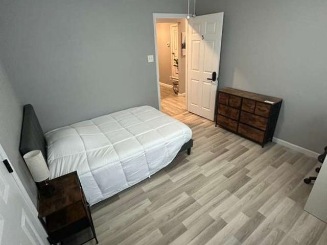 Room for rent in Texas