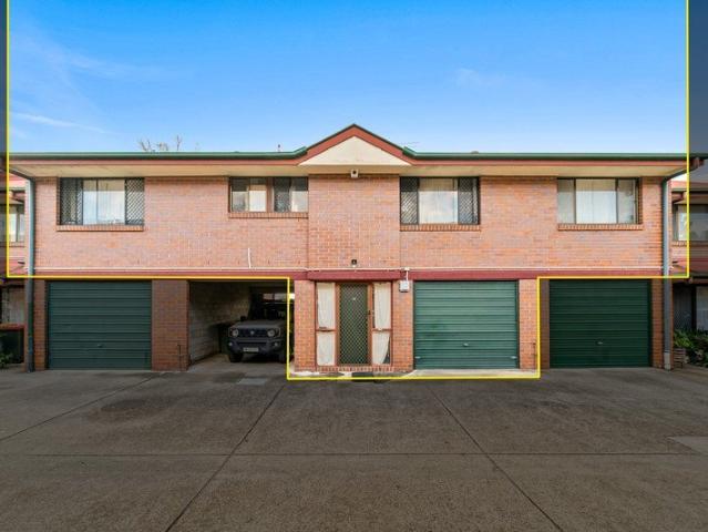 Townhouse for sale in Toombul, Queensland