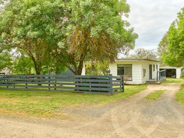 House for sale in Heathcote, City of Greater Bendigo
