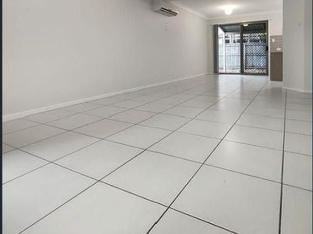 Townhouse for rent in Methul, Queensland