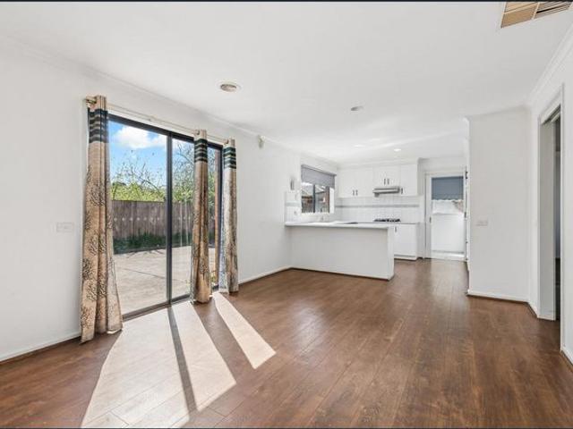 House for rent in Cranbourne West, Melbourne