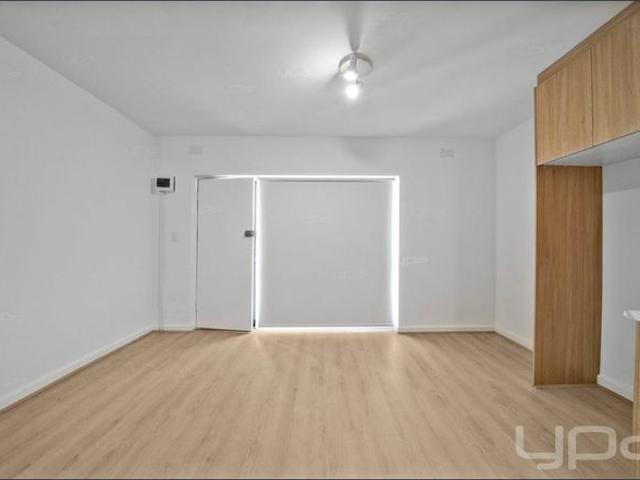 Apartment for rent in Gardenvale, Melbourne