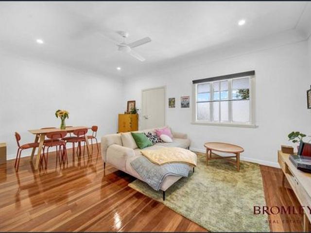 Apartment for rent in Toombul, Queensland