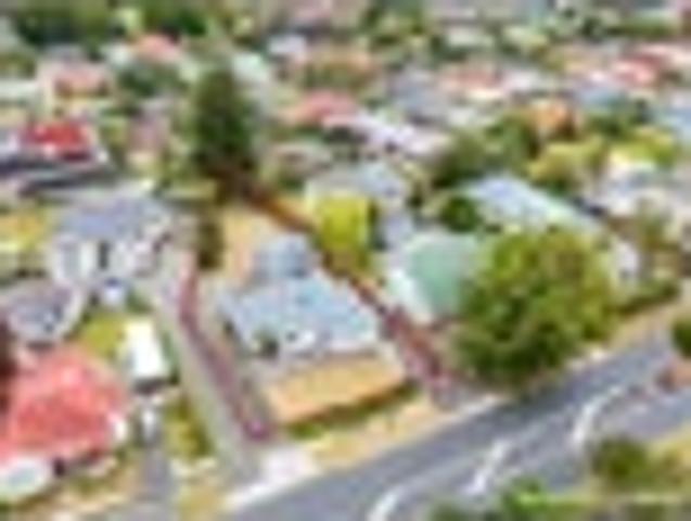 House for sale in Kelston