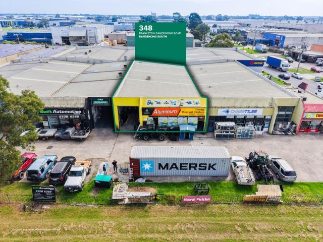 Warehouse for rent in Camerons Creek, Victoria