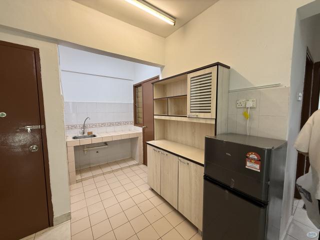 Room for rent in Petaling, Damansara Damai