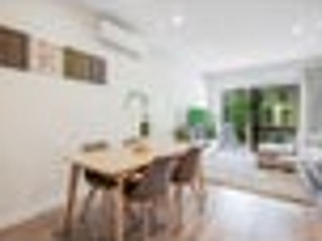 Townhouse for sale in Wairau Valley