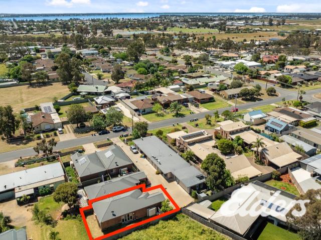 Apartment for sale in Yarrawonga, Victoria