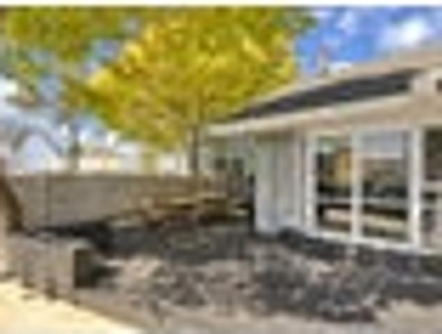 House for sale in Chaslands, Canterbury