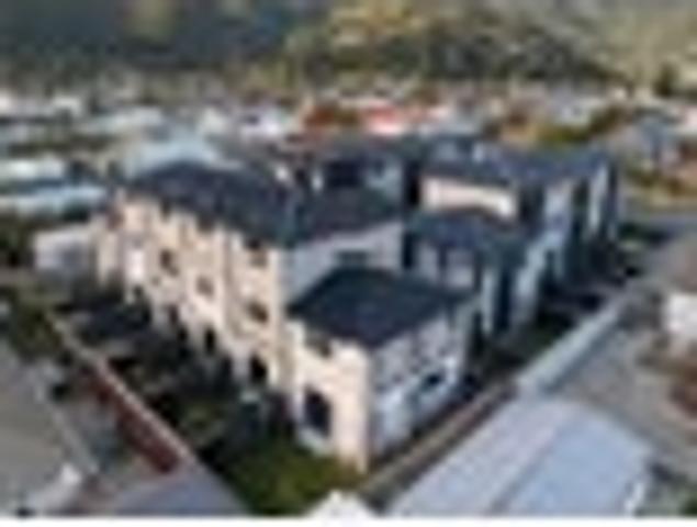 Townhouse for sale in Days Bay, Wellington