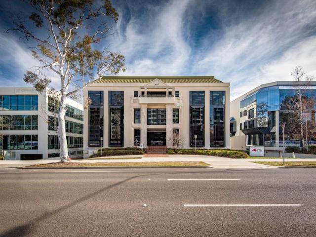 Office for rent in Turner, North Canberra