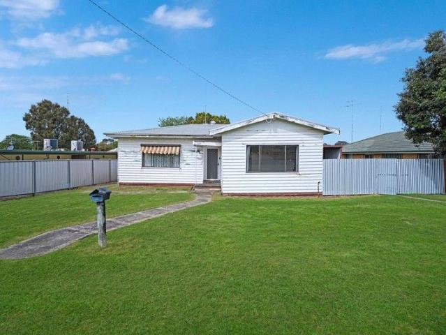 House for sale in Hamilton, Victoria