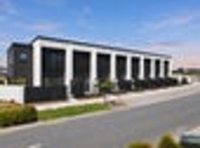 Townhouse for sale in Milldale, Rodney