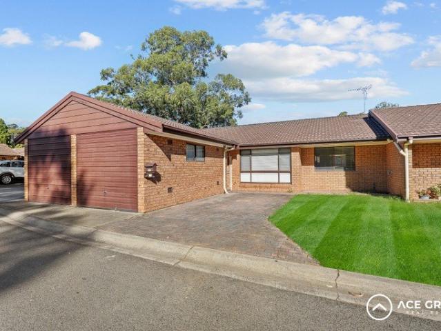 Townhouse for sale in Sydney, New South Wales