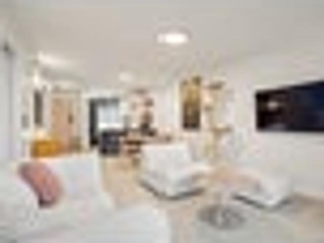 Apartment for sale in Balmoral, Oroua County