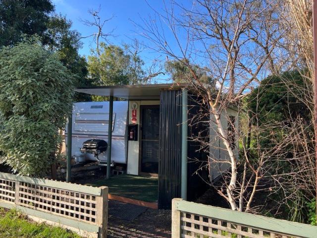 Apartment for sale in Camerons Creek, Victoria