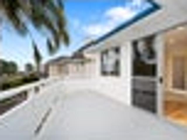 House for sale in Hillsborough