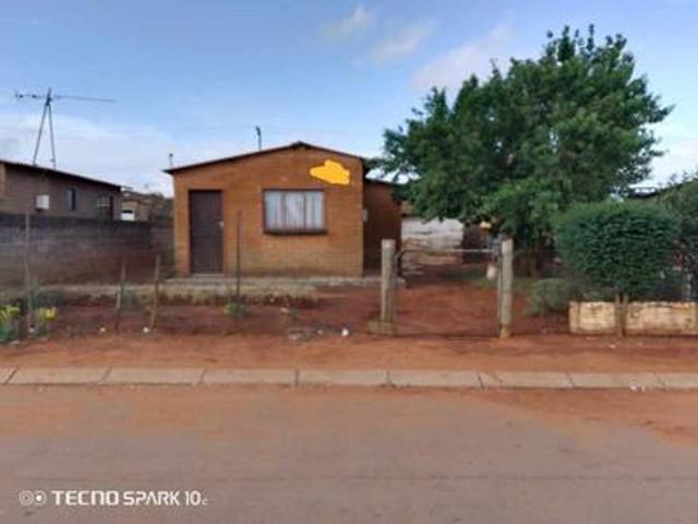 House for sale in Kagiso, Gauteng