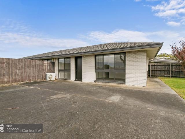 Apartment for sale in Morwell, Victoria