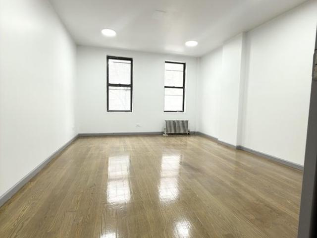 Room for rent in Arverne, New York