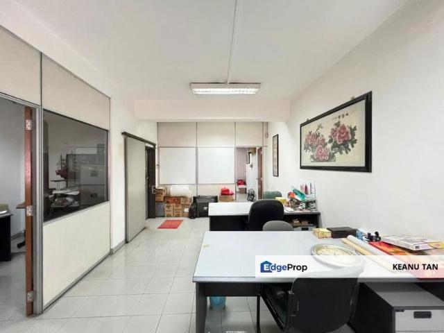 Shop for rent in Majlis Perbandaran Selayang, Gombak