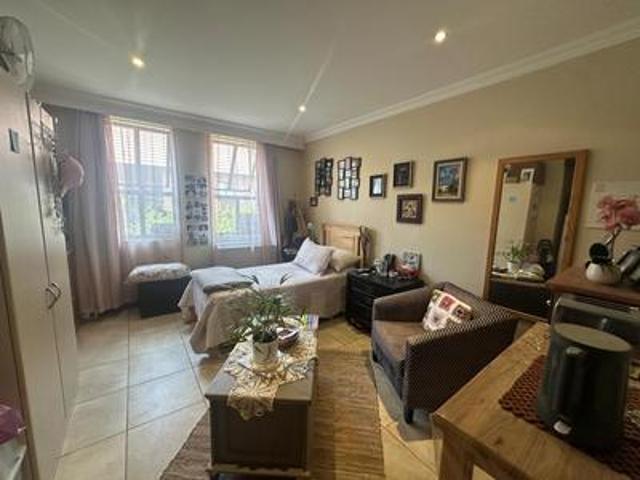 Apartment for rent in Waterkloof, Gauteng