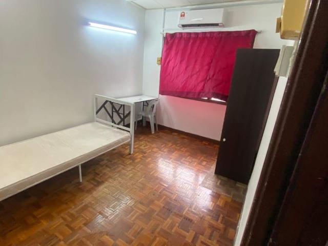 Room for rent in USJ 2, Majlis Bandaraya Subang Jaya